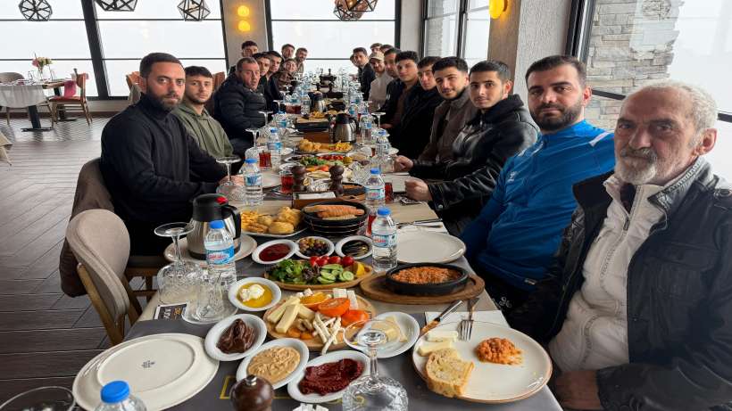 Derbent Esnafsporda Moral Kahvaltısı