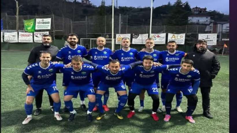 Kartepe Masterler lideri devirdi..3-2