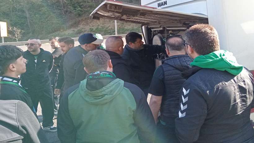 Kocaelispor'lu taraftarlar yolda kaldı