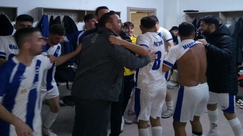 Darıca Kültür ve Martıspor genç golcüsüyle kazandı..2-0