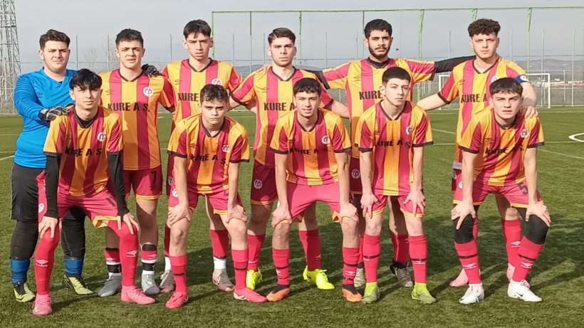 U18 Play-Offta nefesler tutuldu