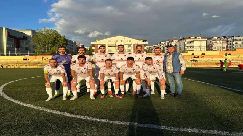 Eşmespor zirveye göz kırptı..1-2