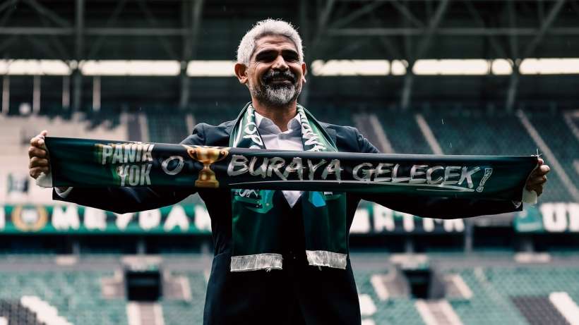 Kocaelispor'da, İsmet Taşdemir imzaladı